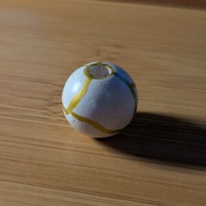 White Gold Cracked Rock 20mm Bead